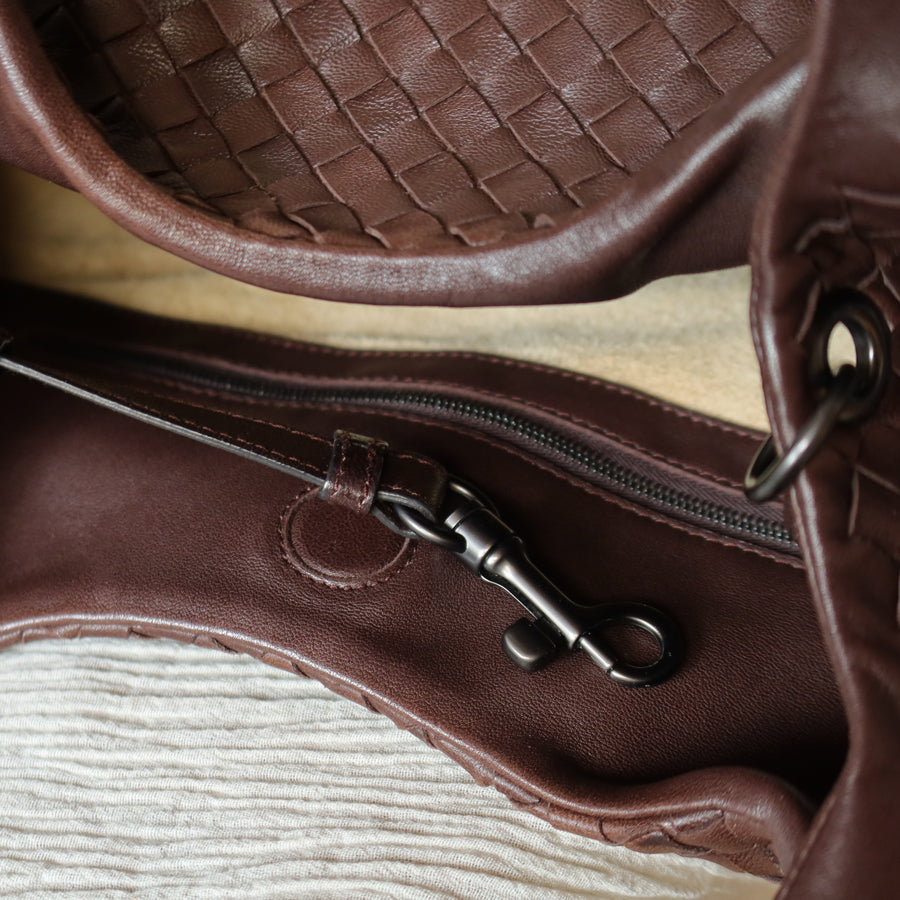 Bottega Veneta Vintage Dark Brown Medium Intrecciato Hobo Shoulder Bag [3]