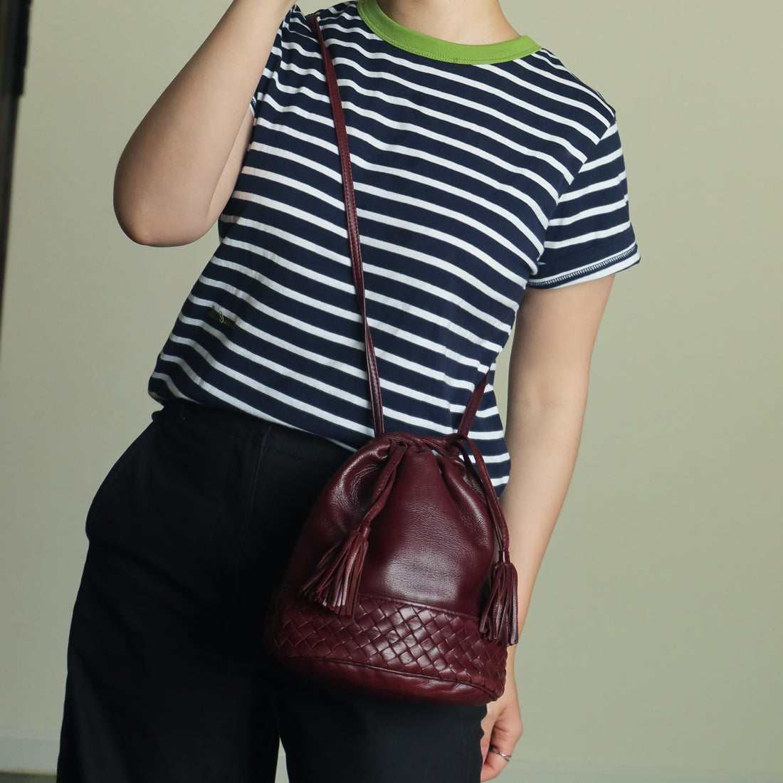 Bottega Veneta Vintage Maroon Intrecciato Weave Leather Draw String Bucket Bag