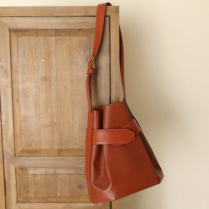 Louis Vuitton Vintage Cogac Brown Epi Leather Belt Strap Shoulder Bag