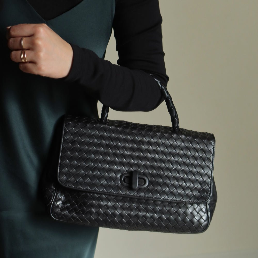 Bottega Veneta Vintage Black Intrecciato Turn Lock Braided Top Handle Bag