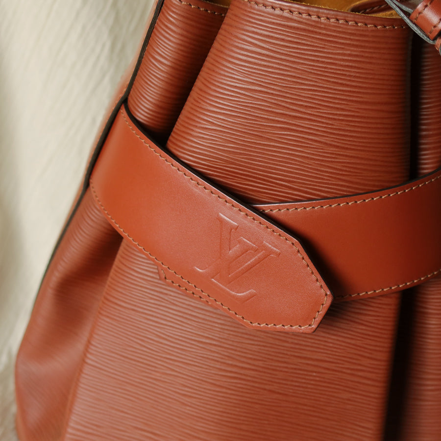 Louis Vuitton Vintage Cogac Brown Epi Leather Belt Strap Shoulder Bag