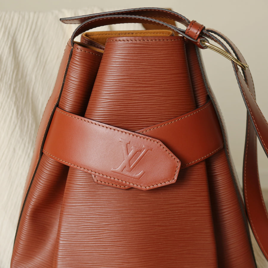 Louis Vuitton Vintage Cogac Brown Epi Leather Belt Strap Shoulder Bag