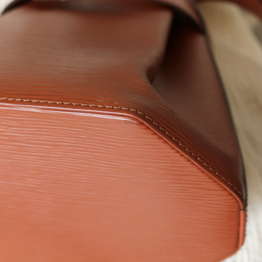 Louis Vuitton Vintage Cogac Brown Epi Leather Belt Strap Shoulder Bag