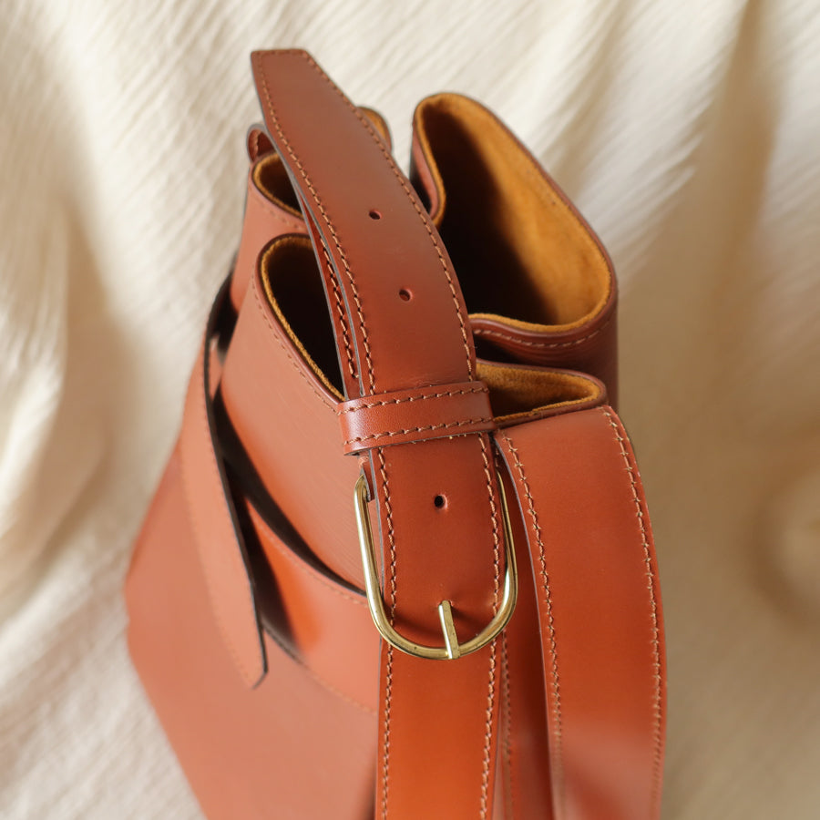 Louis Vuitton Vintage Cogac Brown Epi Leather Belt Strap Shoulder Bag