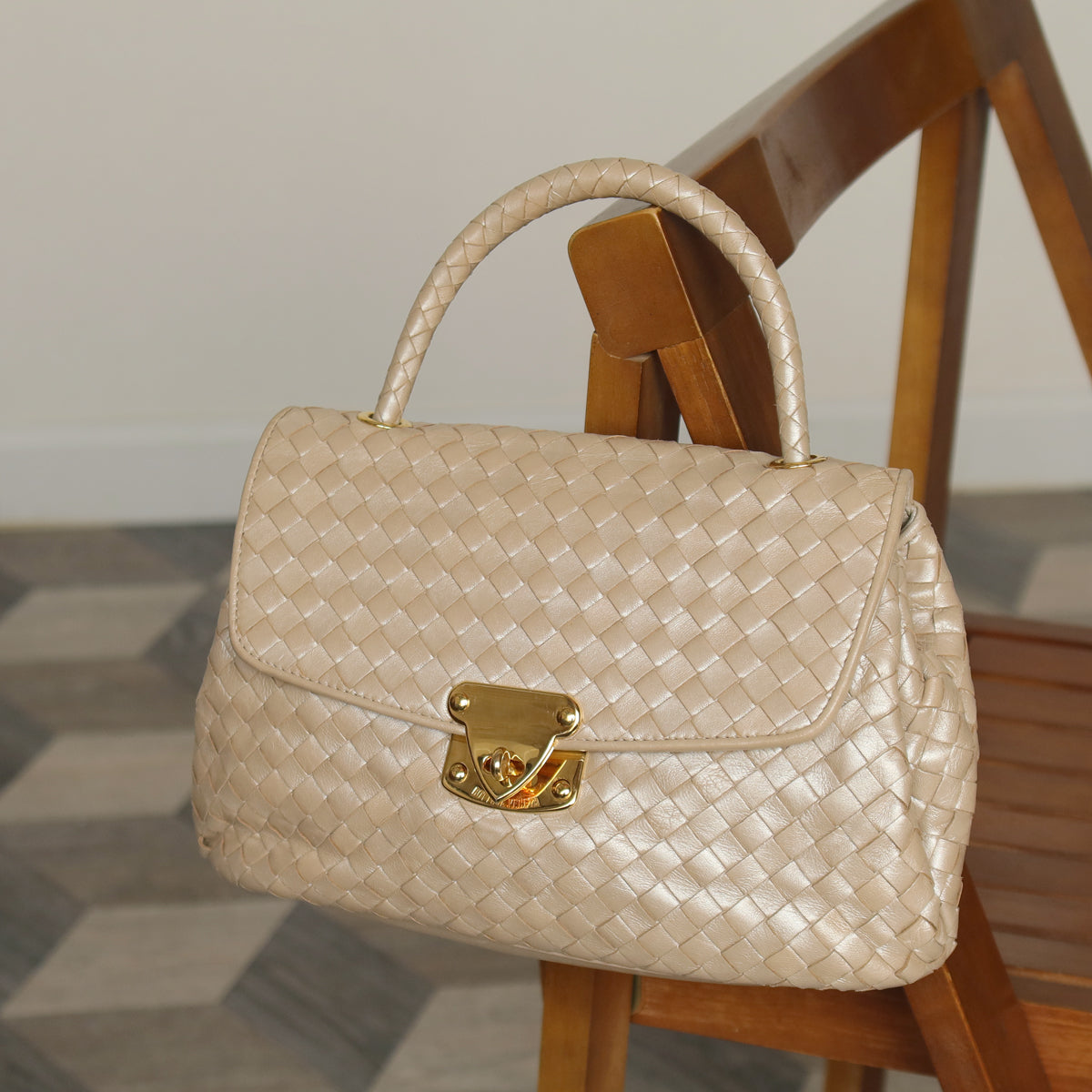 Vintage Bottega Veneta Shimmer Ivory Intrecciato Weave Top Handle Bag