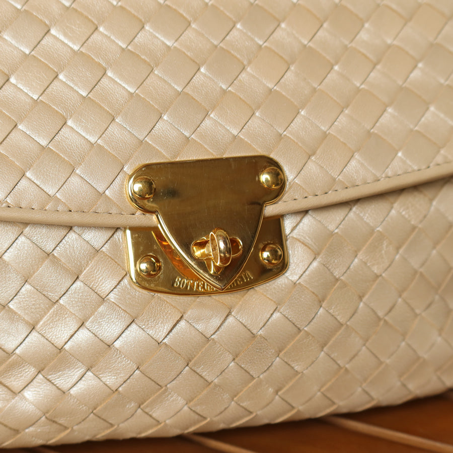 Vintage Bottega Veneta Shimmer Ivory Intrecciato Weave Top Handle Bag