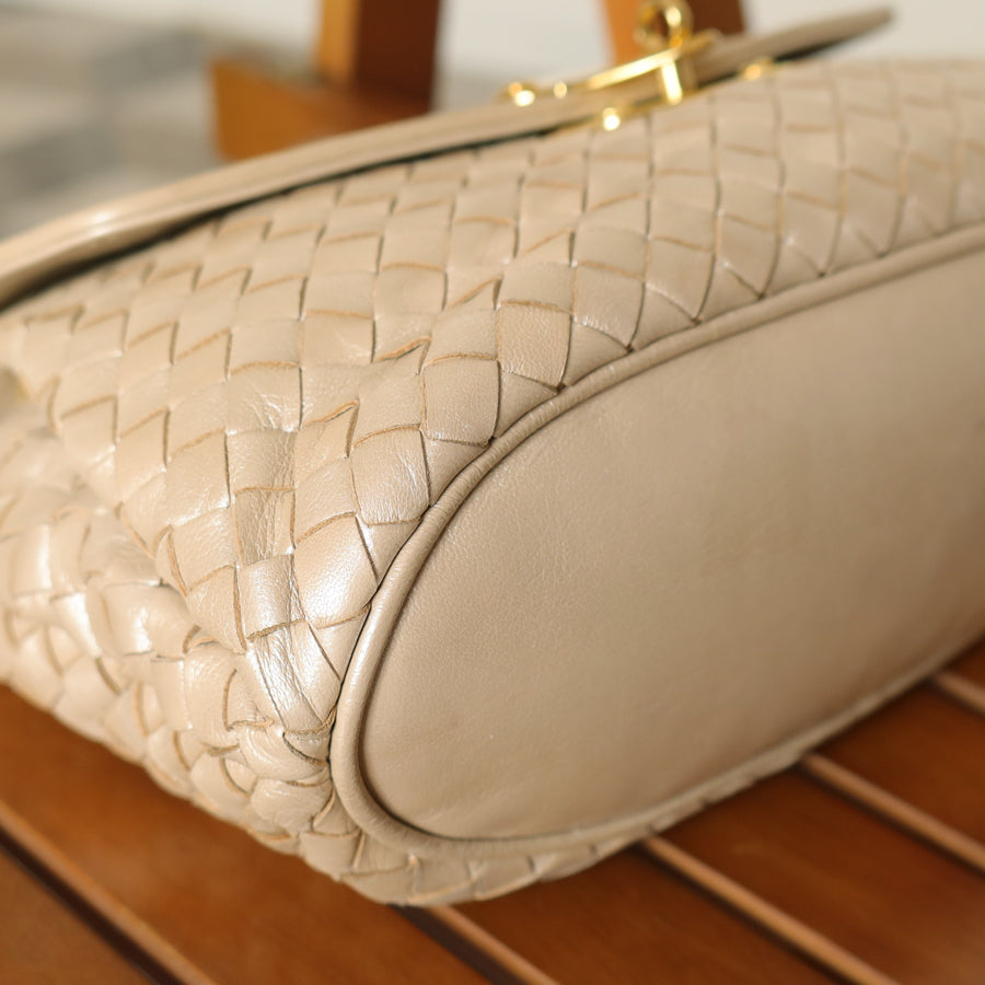 Vintage Bottega Veneta Shimmer Ivory Intrecciato Weave Top Handle Bag