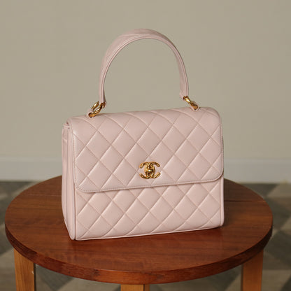 Rare Vintage Chanel Matelassé Pink Lambskin Leather CC Turn lock Top Handle Flap Bag