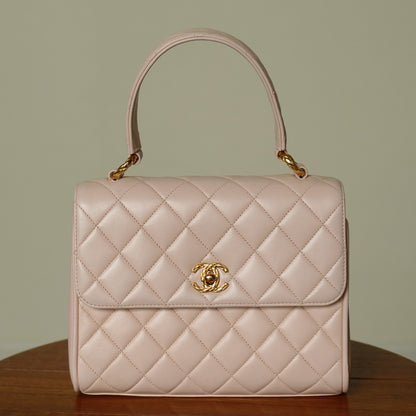 Rare Vintage Chanel Matelassé Pink Lambskin Leather CC Turn lock Top Handle Flap Bag