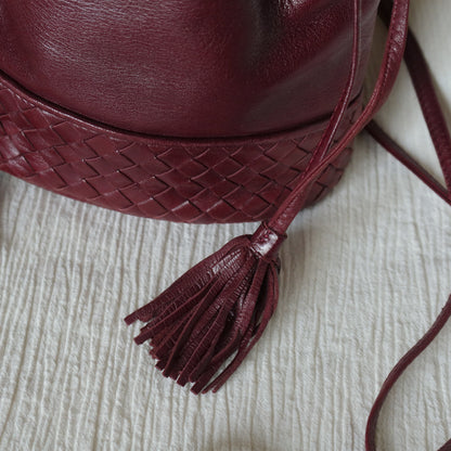 Bottega Veneta Vintage Maroon Intrecciato Weave Leather Draw String Bucket Bag