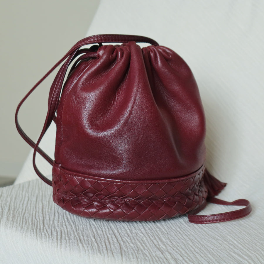 Bottega Veneta Vintage Maroon Intrecciato Weave Leather Draw String Bucket Bag