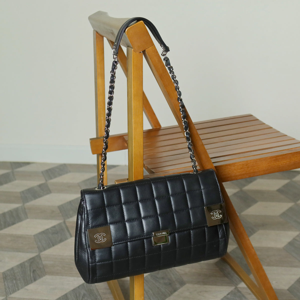 Chanel Vintage Black Lambskin Chocolate Bar Quilted Coco mark Shoulder Flap Bag