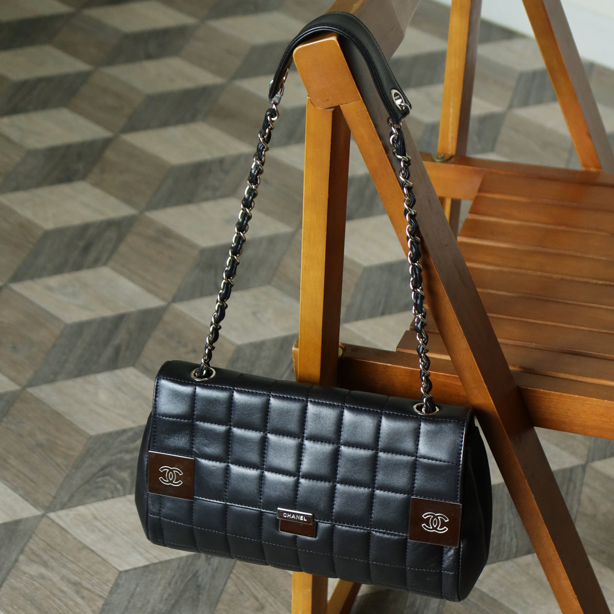 Chanel Vintage Black Lambskin Chocolate Bar Quilted Coco mark Shoulder Flap Bag