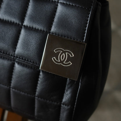 Chanel Vintage Black Lambskin Chocolate Bar Quilted Coco mark Shoulder Flap Bag