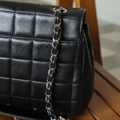 Chanel Vintage Black Lambskin Chocolate Bar Quilted Coco mark Shoulder Flap Bag