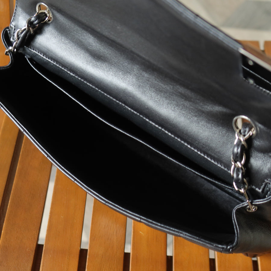 Chanel Vintage Black Lambskin Chocolate Bar Quilted Coco mark Shoulder Flap Bag