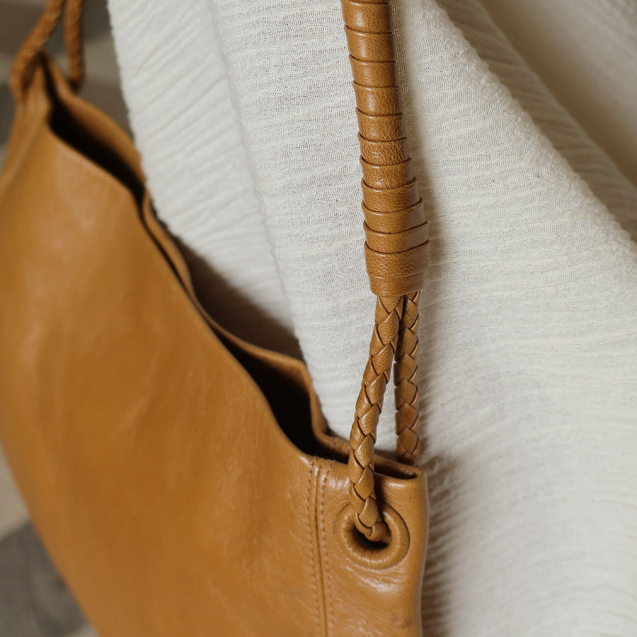 Bottega Veneta Vintage Light Brown Braided Knot Handle Shoulder Bag