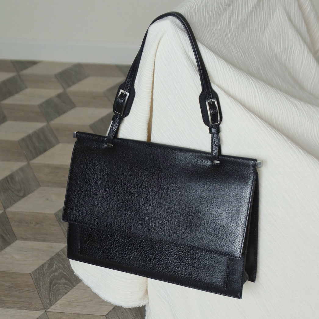Gucci Vintage Black Grained Leather Sleek Shoulder Flap Bag