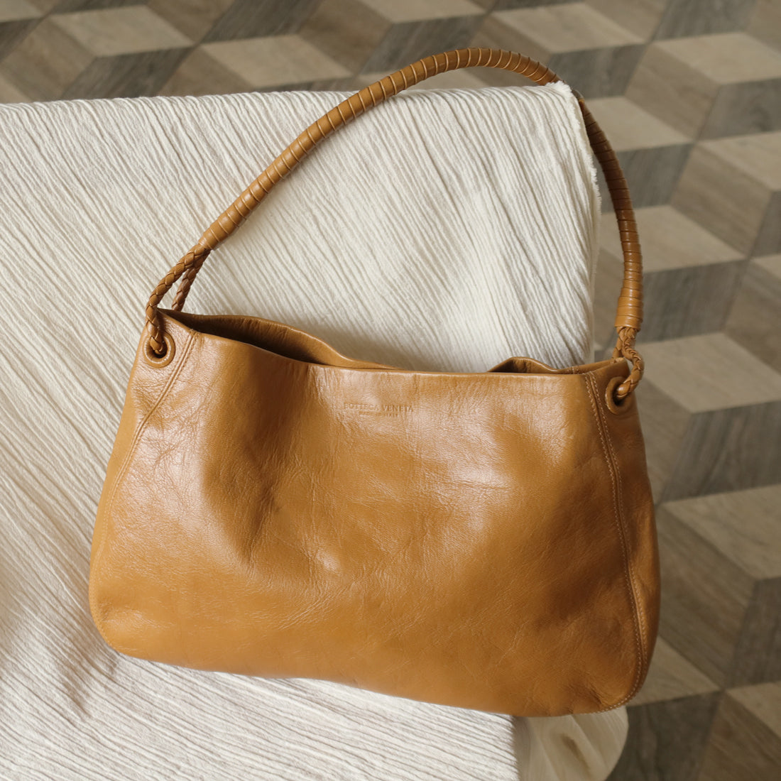 Bottega Veneta Vintage Light Brown Braided Knot Handle Shoulder Bag