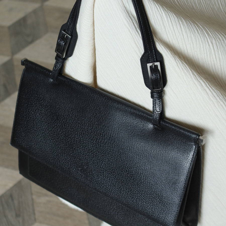 Gucci Vintage Black Grained Leather Sleek Shoulder Flap Bag