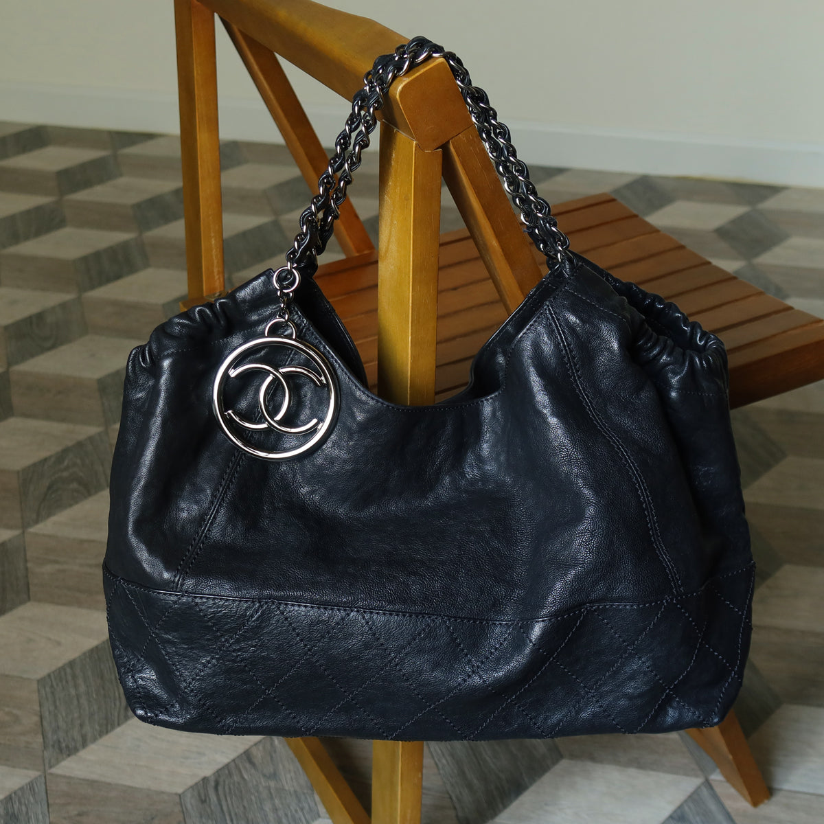 Chanel Vintage Diamond Stitching Coco charm Cabas Black Hobo Shoulder Bag L
