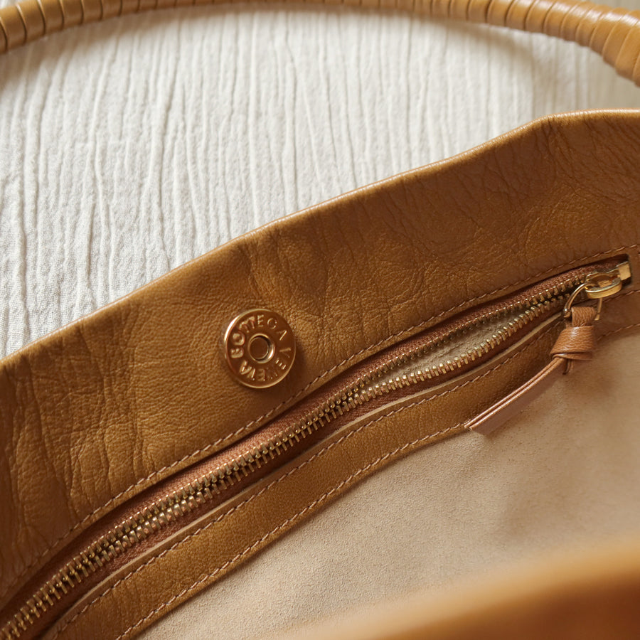 Bottega Veneta Vintage Light Brown Braided Knot Handle Shoulder Bag