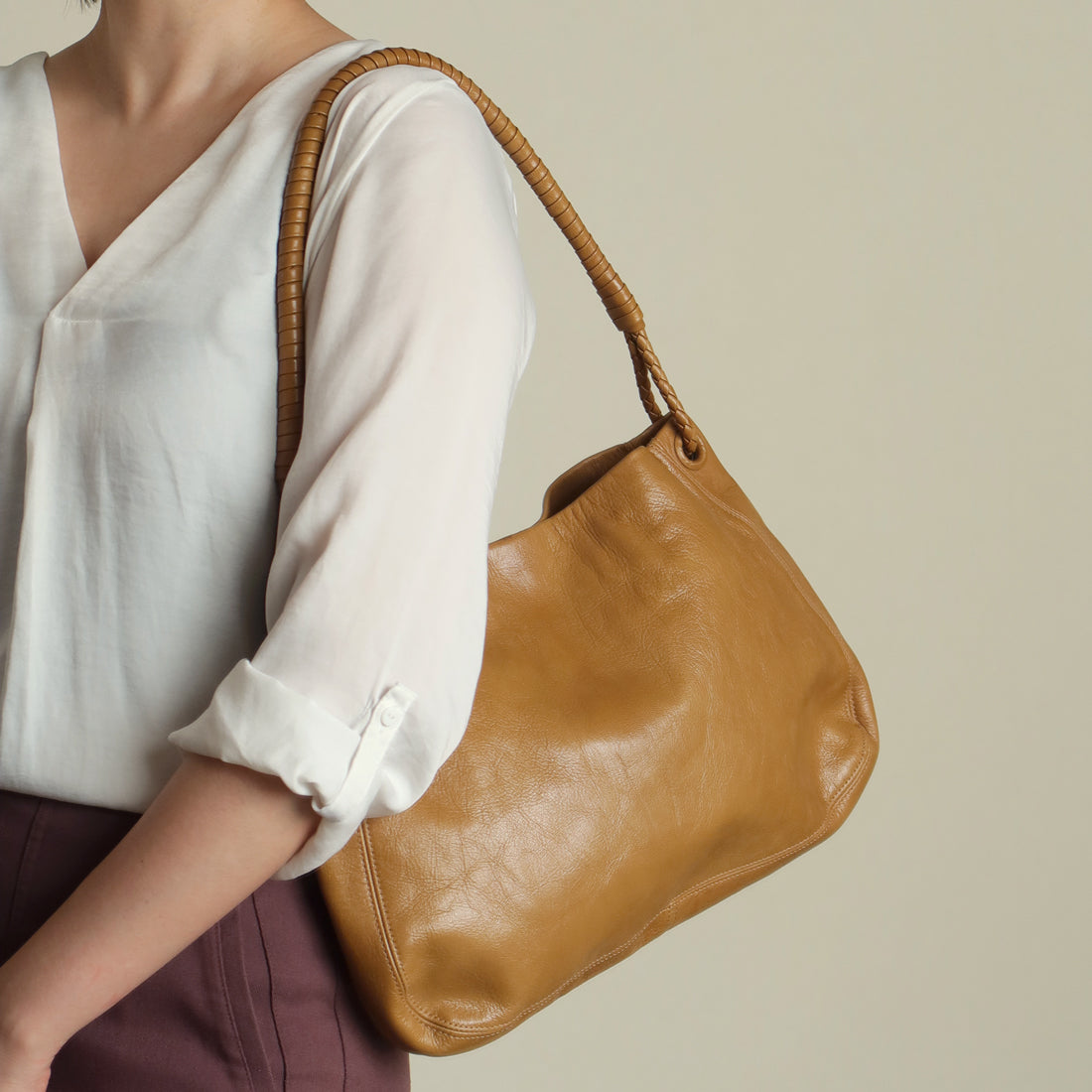 Bottega Veneta Vintage Light Brown Braided Knot Handle Shoulder Bag