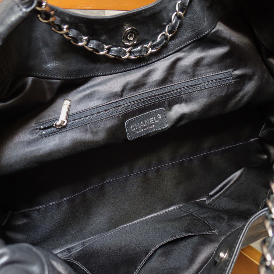 Chanel Vintage Diamond Stitching Coco charm Cabas Black Hobo Shoulder Bag L