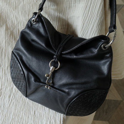Bottega Veneta Vintage Black Intrecciato Leather Hobo One Shoulder Bag