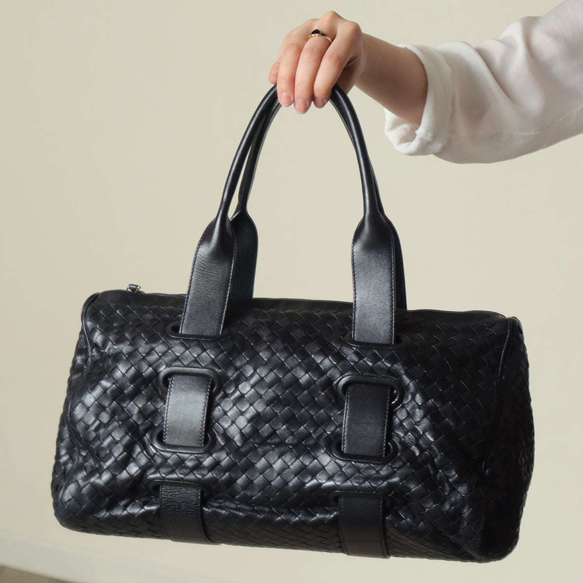 Bottega Veneta Vintage Black Intrecciato Weave Leather Strap detail Shoulder Bag