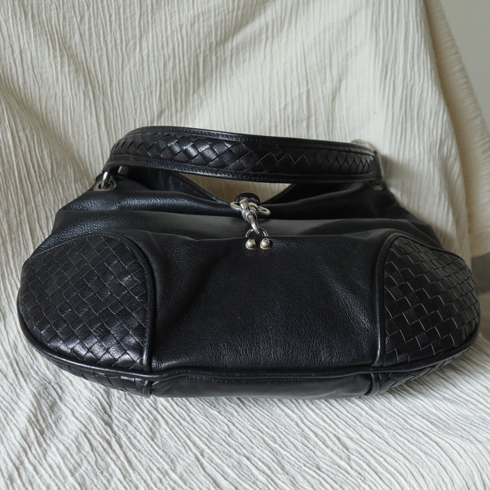 Bottega Veneta Vintage Black Intrecciato Leather Hobo One Shoulder Bag