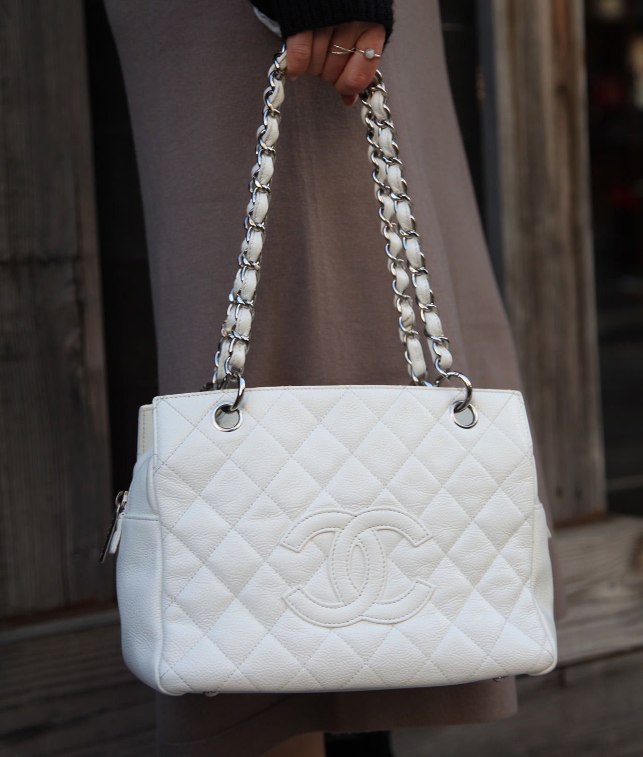 Chanel Vintage White Caviar Leather Matelasse CC mark Shoulder Bag