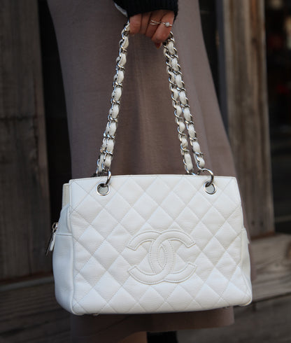 Chanel Vintage White Caviar Leather Matelasse CC mark Shoulder Bag