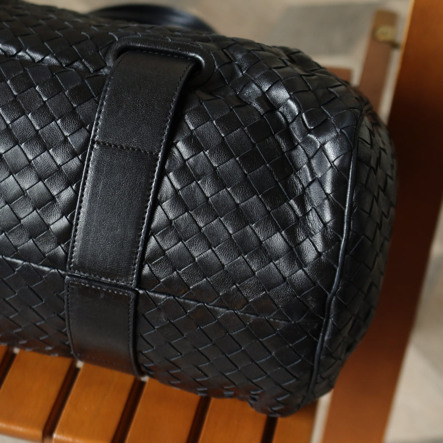 Bottega Veneta Vintage Black Intrecciato Weave Leather Strap detail Shoulder Bag