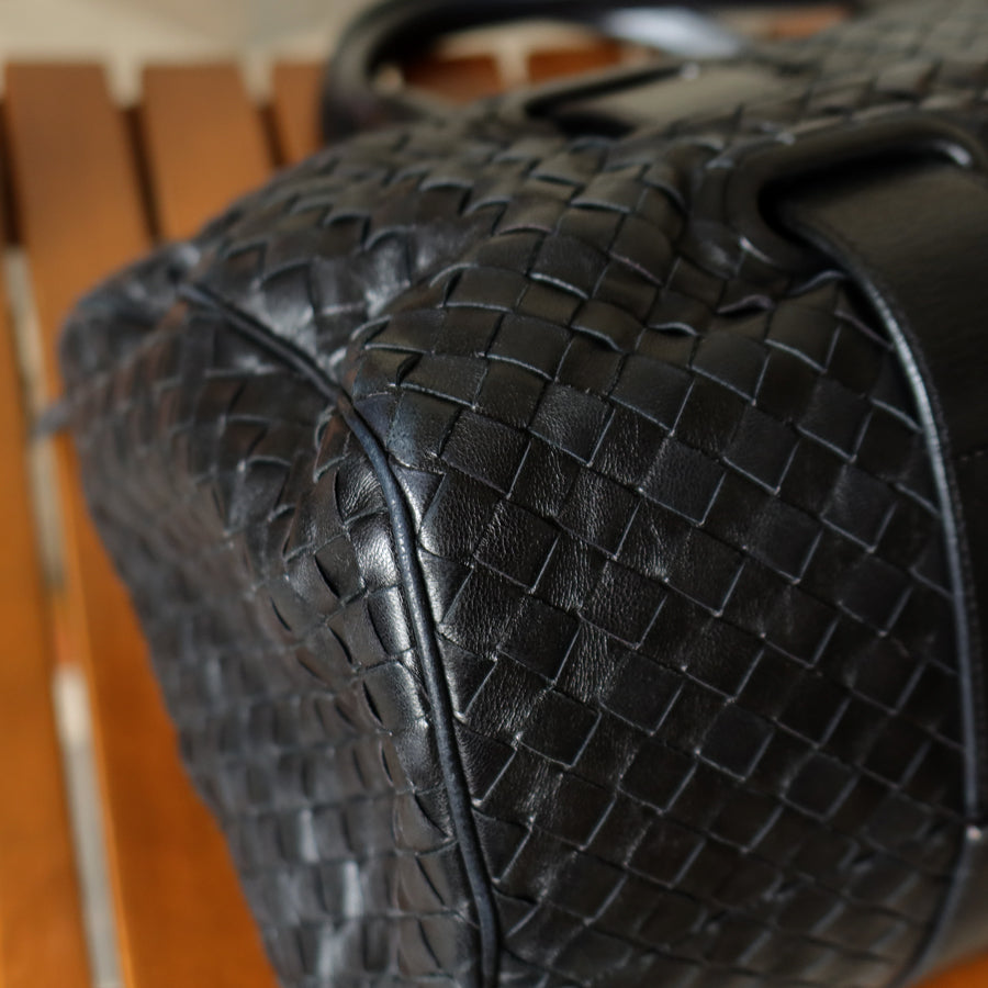Bottega Veneta Vintage Black Intrecciato Weave Leather Strap detail Shoulder Bag
