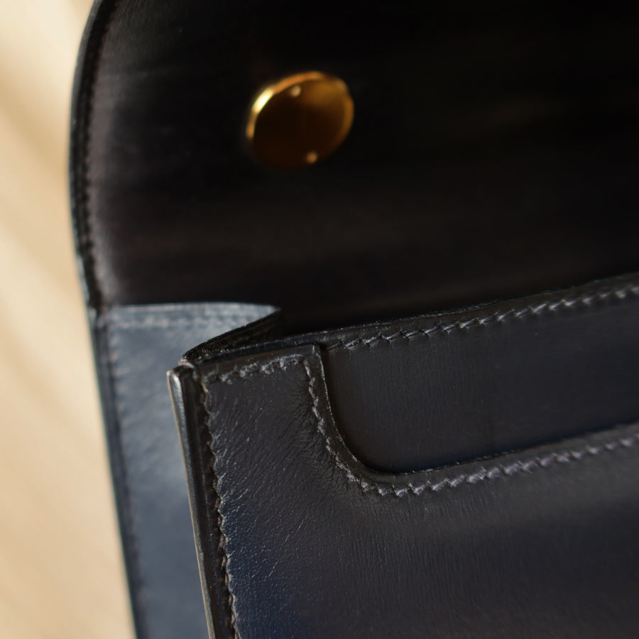 Vintage Hermès 1980s Emblem Ring Box Calf Shoulder Bag
