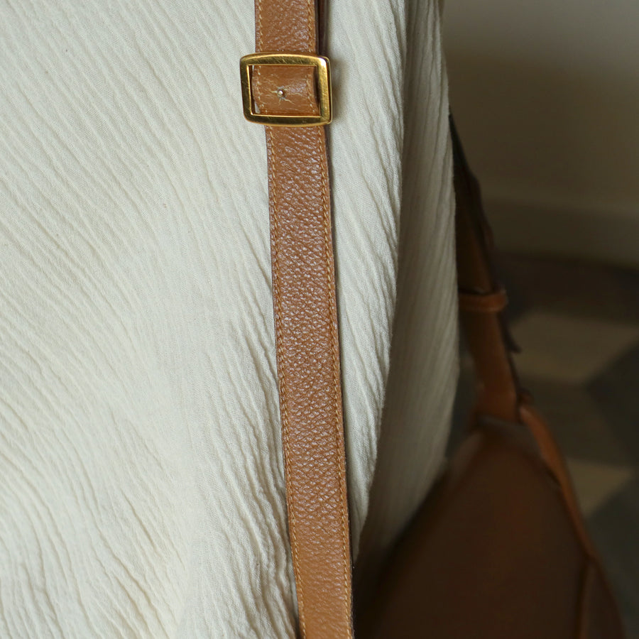 Hermès Vintage '80s Brown Leather Saddle H buckle Flap Shoulder Bag