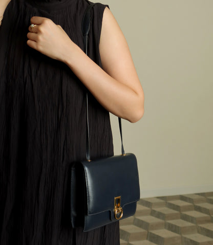 Vintage Hermès 1980s Emblem Ring Box Calf Shoulder Bag