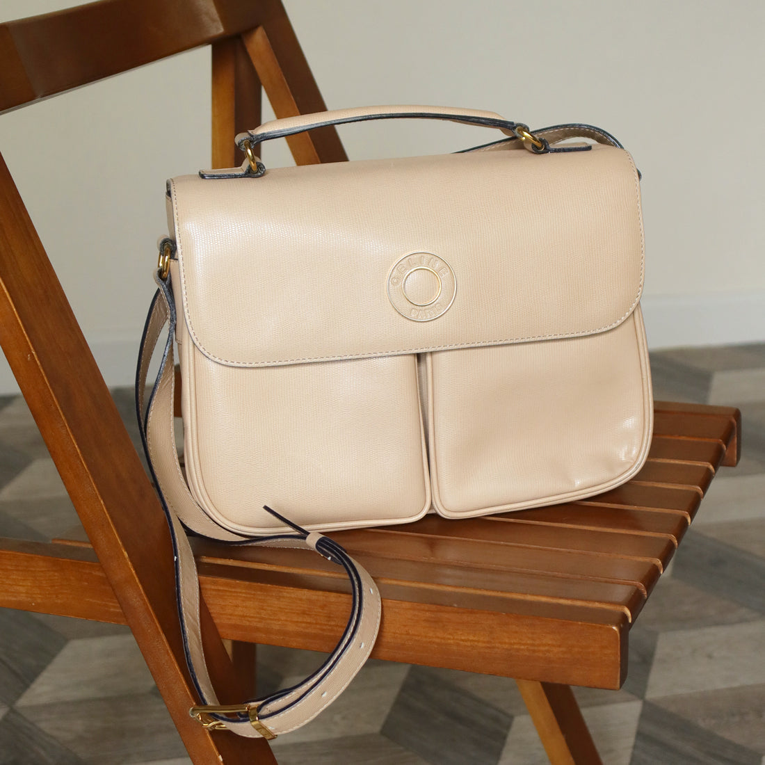 Celine Vintage Cream Bisque Pebbled Leather Celine Ring Crossbody Top Handle Bag