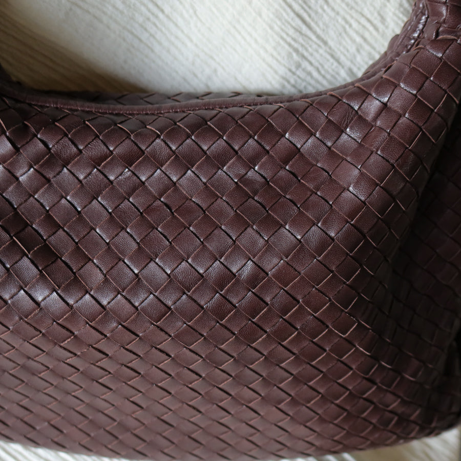 Bottega Veneta Vintage Dark Brown Intrecciato Weave Ebano Hobo Shoulder Bag M