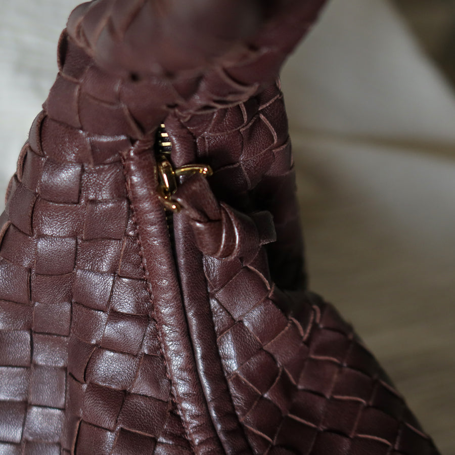 Bottega Veneta Vintage Dark Brown Intrecciato Weave Ebano Hobo Shoulder Bag M