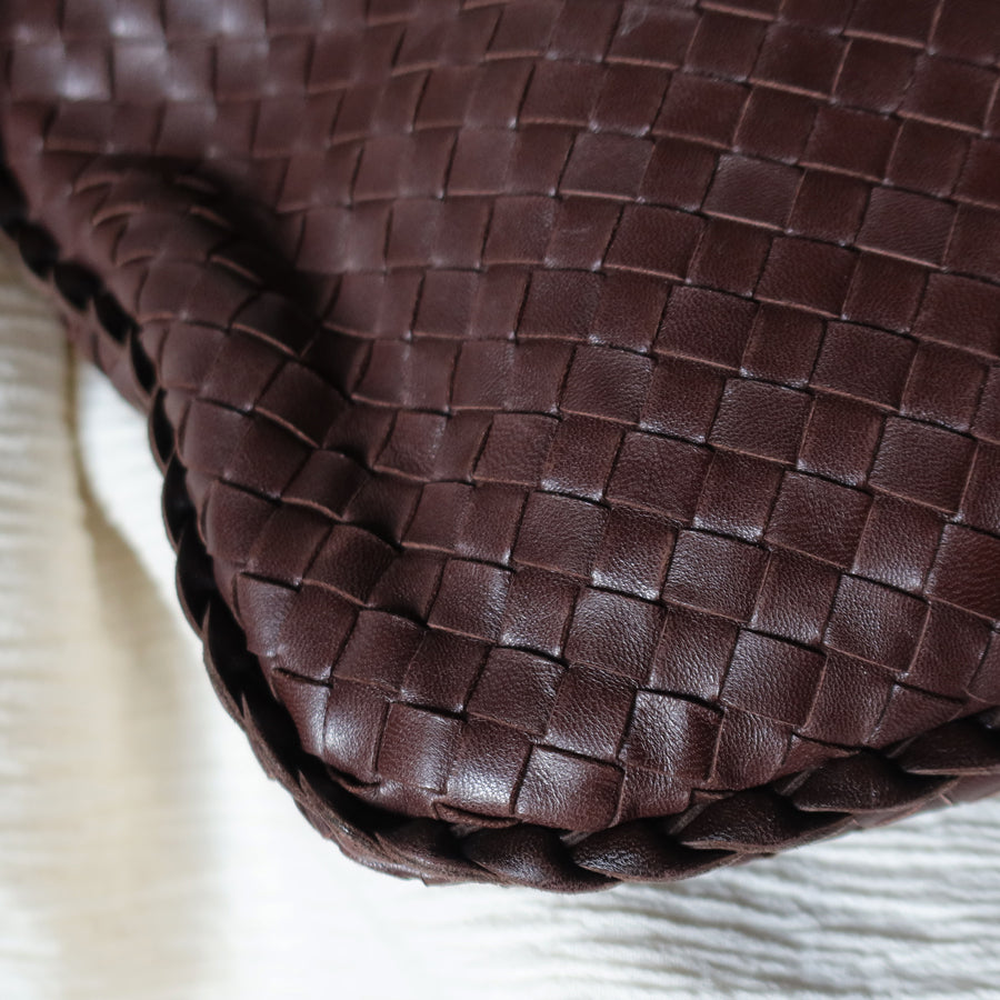 Bottega Veneta Vintage Dark Brown Intrecciato Weave Ebano Hobo Shoulder Bag M