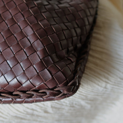 Bottega Veneta Vintage Dark Brown Intrecciato Weave Ebano Hobo Shoulder Bag M