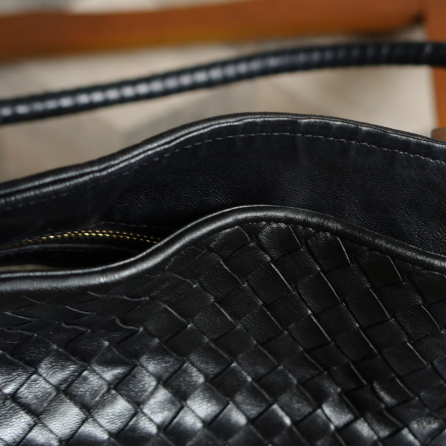 Bottega Veneta Vintage Braided Knot Intrecciato East West Shoulder Bag