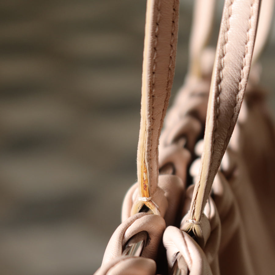 Gucci Vintage Dusty Pink Grained Leather Ruffle 2way Clutch Shoulder Bag