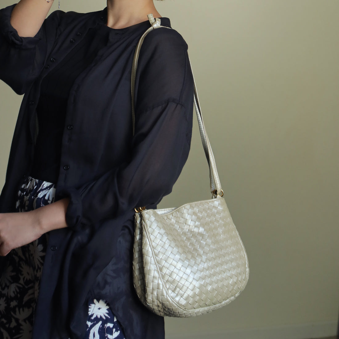 Vintage Bottega Veneta Pearly Ivory Intrecciato Leather 2way Shoulder Bag