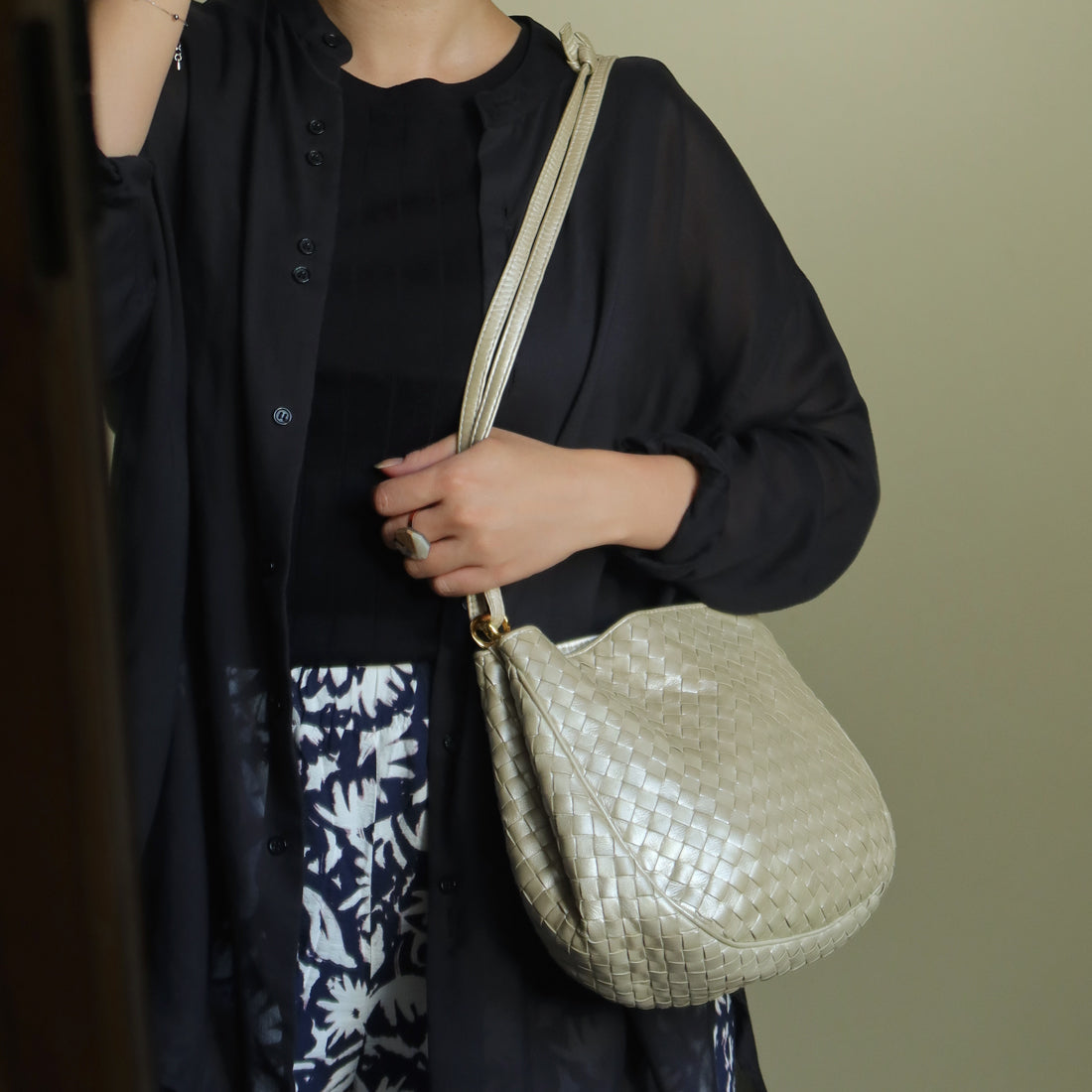 Vintage Bottega Veneta Pearly Ivory Intrecciato Leather 2way Shoulder Bag