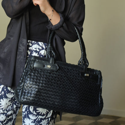 Rare Bottega Veneta Vintage Black Intrecciato Leather East West Ruffles Shoulder Bag