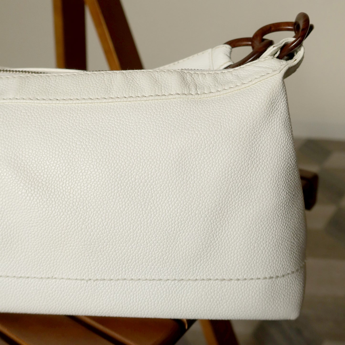 Chanel Vintage White Caviar Leather Hobo Coco Mark Shoulder Bag