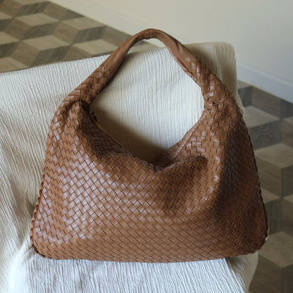Bottega Veneta Vintage Caramel Brown Intrecciato Leather Veneta Hobo Bag Large